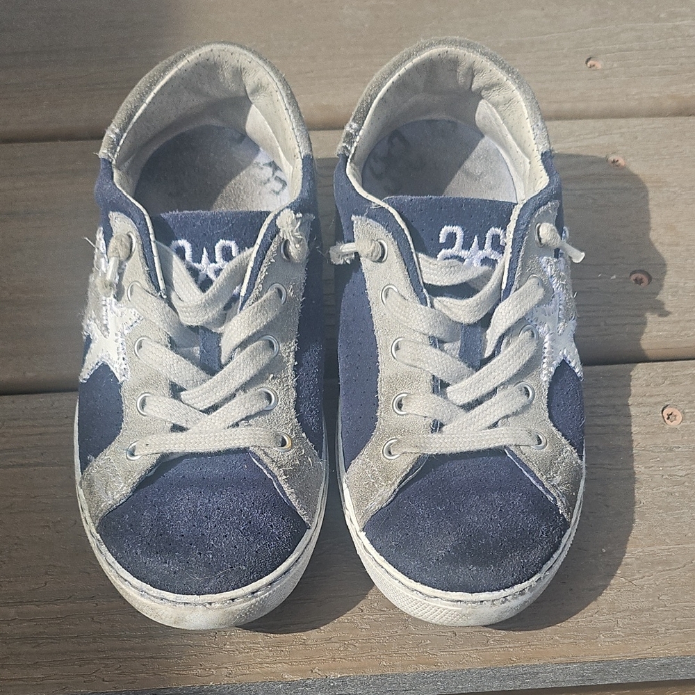 Kids Made In Italy Super Star Navy Blue and White Sneakers Youth Sz 2.5